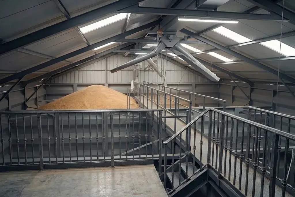 silos à grain électricien câble